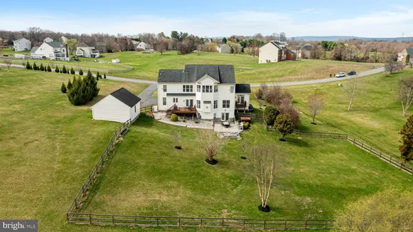 $1,325,000 | 38766 Rambling Farm Drive, Hamilton, VA 20158