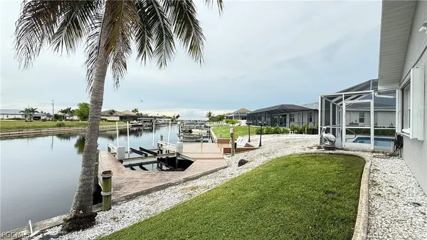 $3,950 | 3417 Northwest 2nd Street, Cape Coral, FL 33993