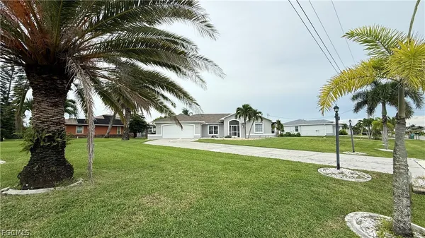 $3,950 | 3417 Northwest 2nd Street, Cape Coral, FL 33993