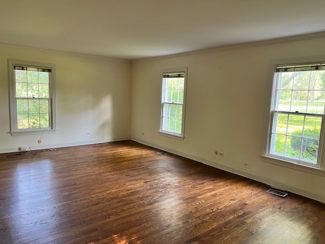 1917 Thornhill Road Inverness, IL 60067 - Photo 12 of 17
