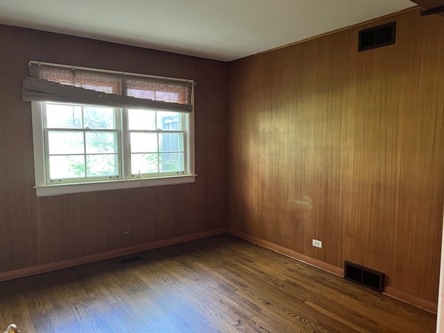 1917 Thornhill Road Inverness, IL 60067 - Photo 15 of 17