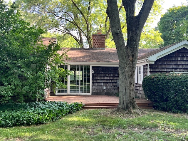 1917 Thornhill Road Inverness, IL 60067 - Photo 3 of 17