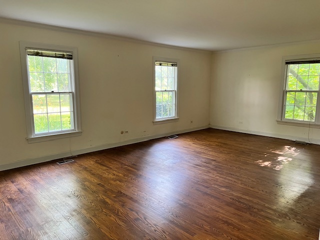 1917 Thornhill Road Inverness, IL 60067 - Photo 10 of 17