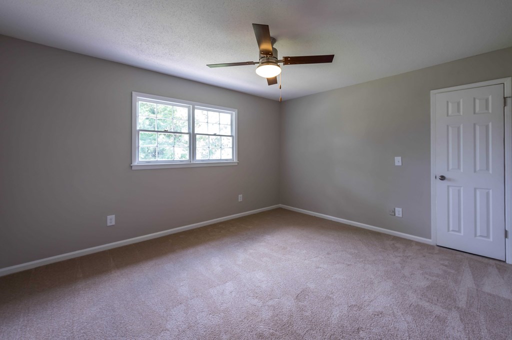 530 Rudgate Road Columbus, GA 31904 - Photo 16 of 22 Bedroom 3