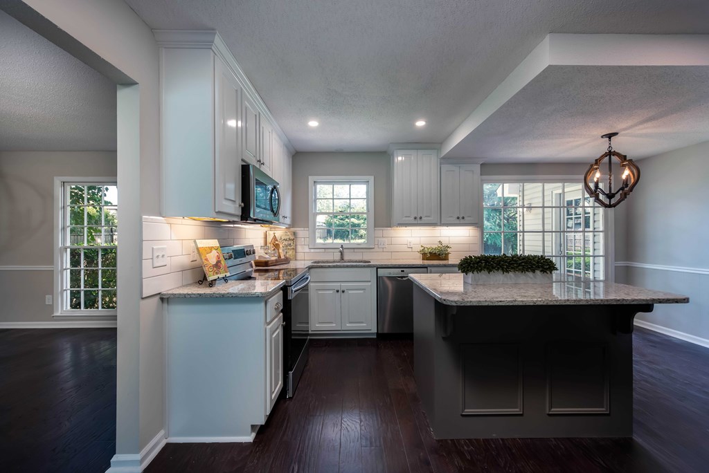 530 Rudgate Road Columbus, GA 31904 - Photo 7 of 22 Eat In Kitchen