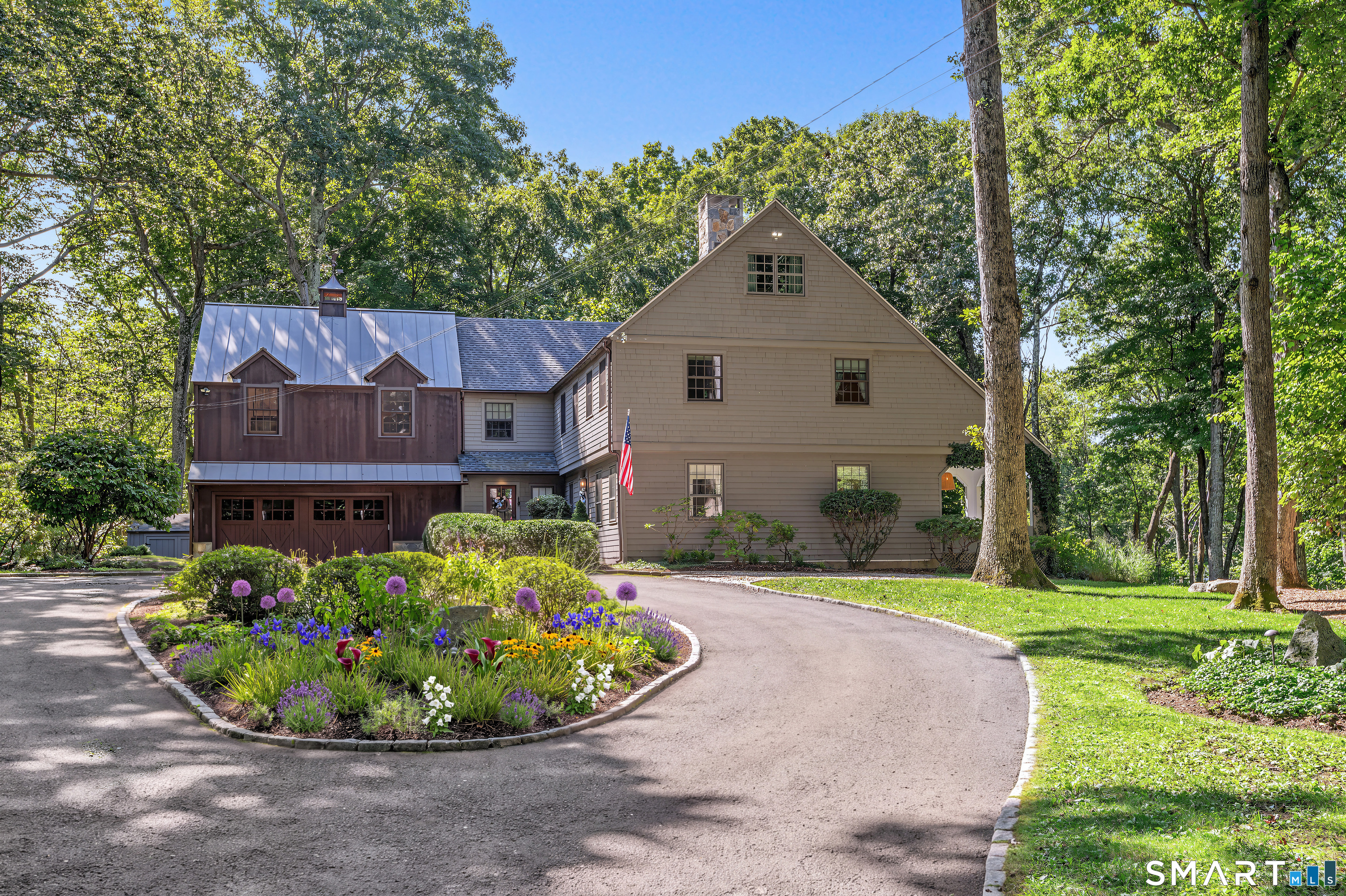 20 Strawberry Ridge Road Ridgefield, CT 06877 - Photo 1 of 40 Gallery Image 1