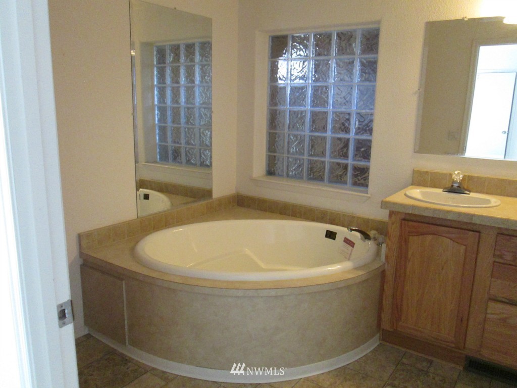 1101 South Scheuber Road, Unit 25 Centralia, WA 98531 - Photo 14 of 17 Gallery Image 14