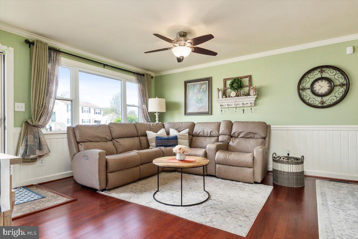 7779 Notley Road Pasadena, MD 21122 - Photo 9 of 41 Gallery Image 9