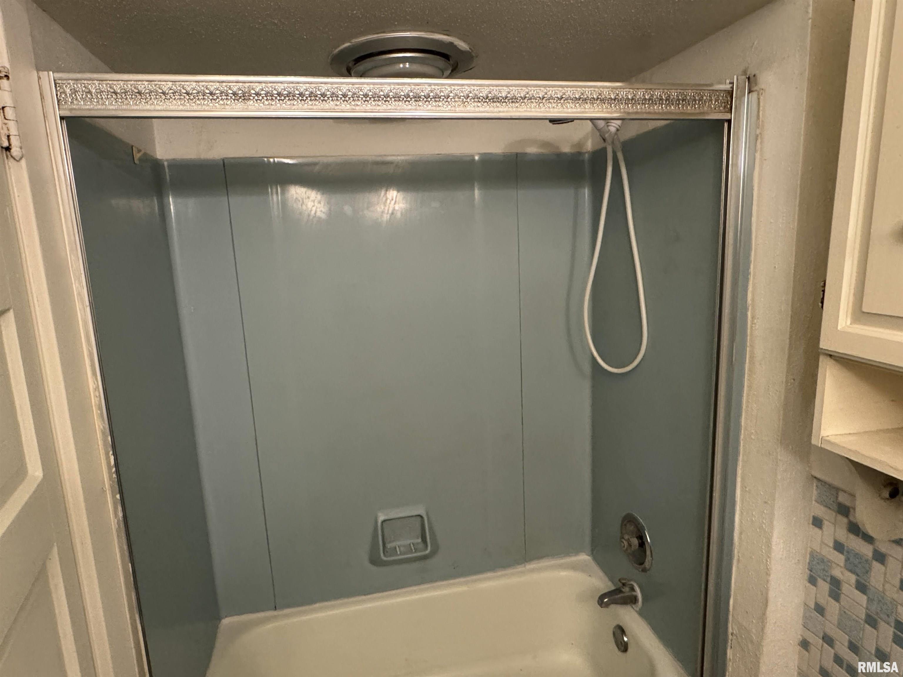 803 Caroline Street Peoria, IL 61603 - Photo 12 of 12