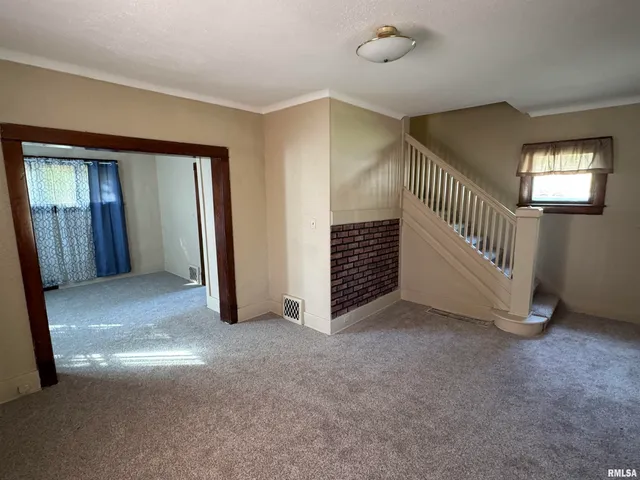 $54,900 | 803 Caroline Street, Peoria, IL 61603