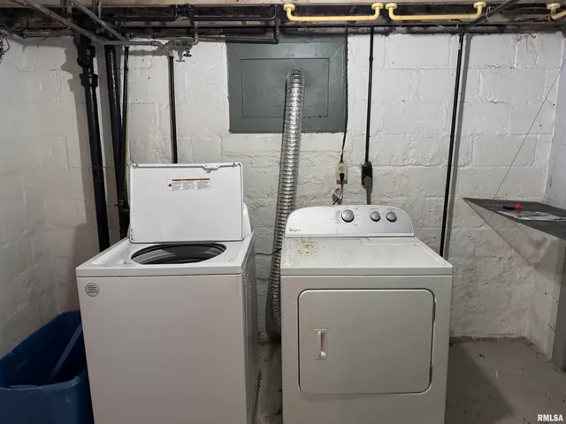 $54,900 | 803 Caroline Street, Peoria, IL 61603