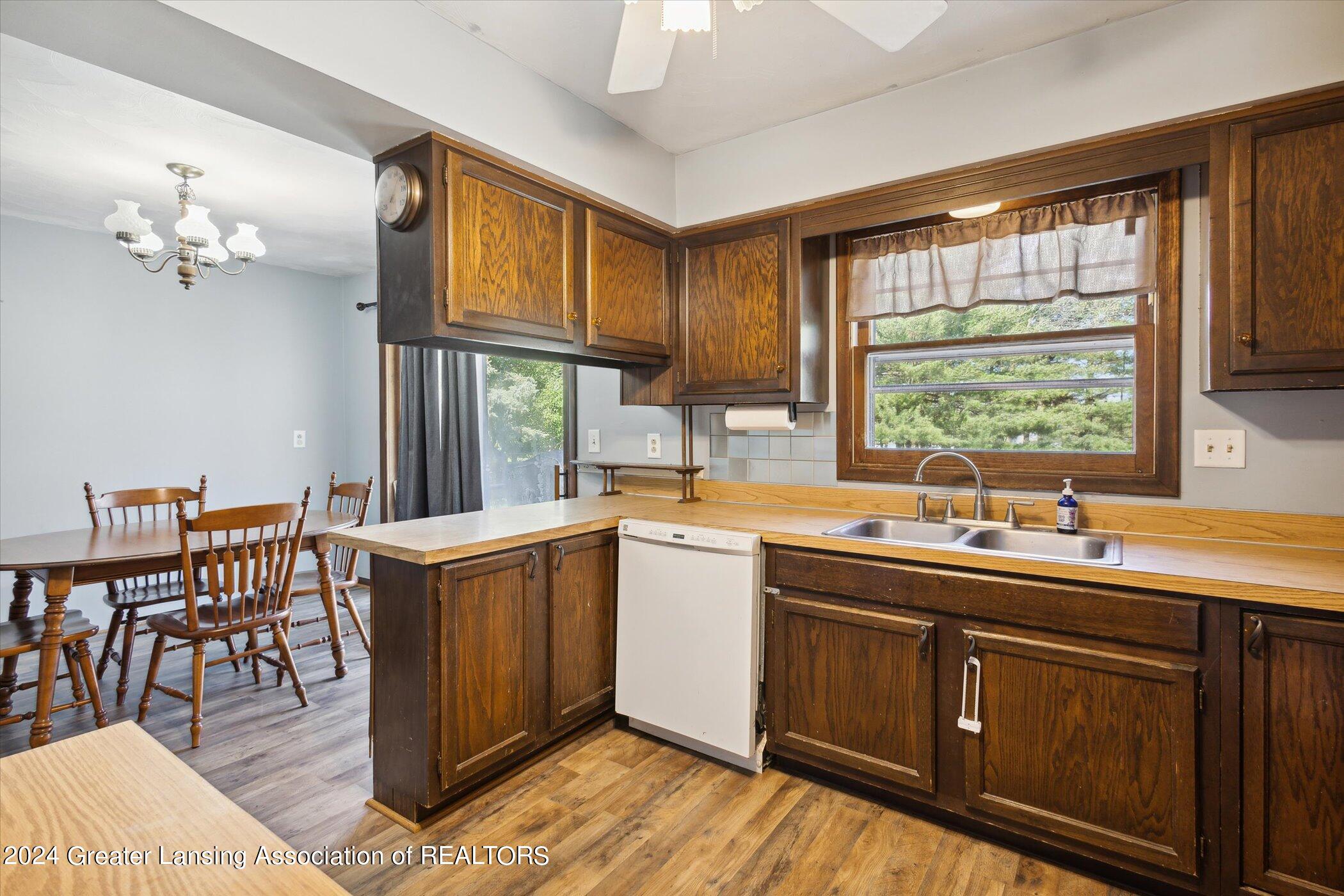 1076 North Gunnell Road Eaton Rapids, MI 48827 - Photo 10 of 35 12-1076-N-Gunnell-Rd-Eaton-Rapids-MI-488