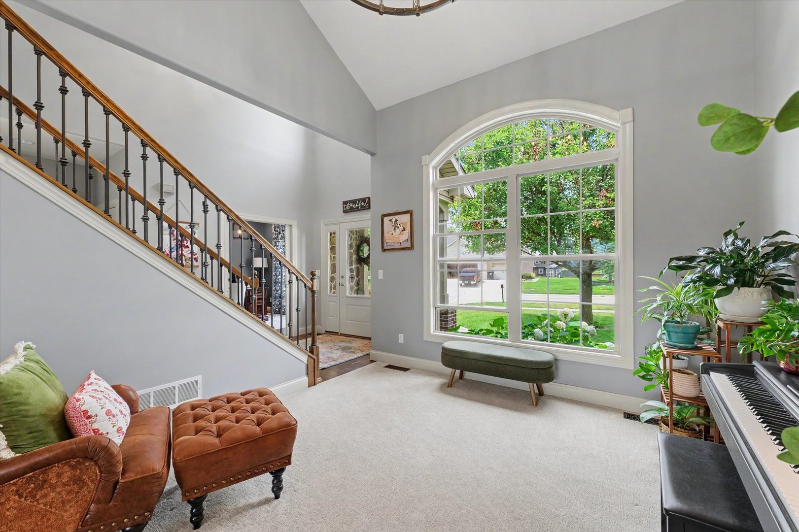 1203 East White Oak Road Mahomet, IL 61853 - Photo 4 of 41 Gallery Image 4
