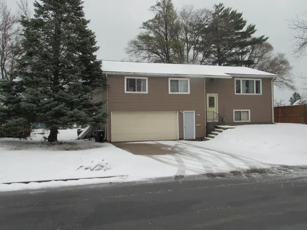 $179,900 | 3012 16th Street, Menominee, MI 49858