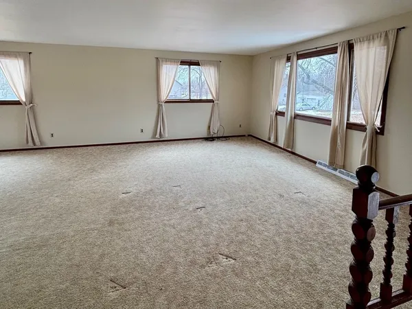 $174,900 | 3012 16th Street, Menominee, MI 49858