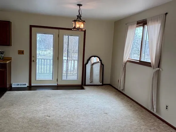$174,900 | 3012 16th Street, Menominee, MI 49858