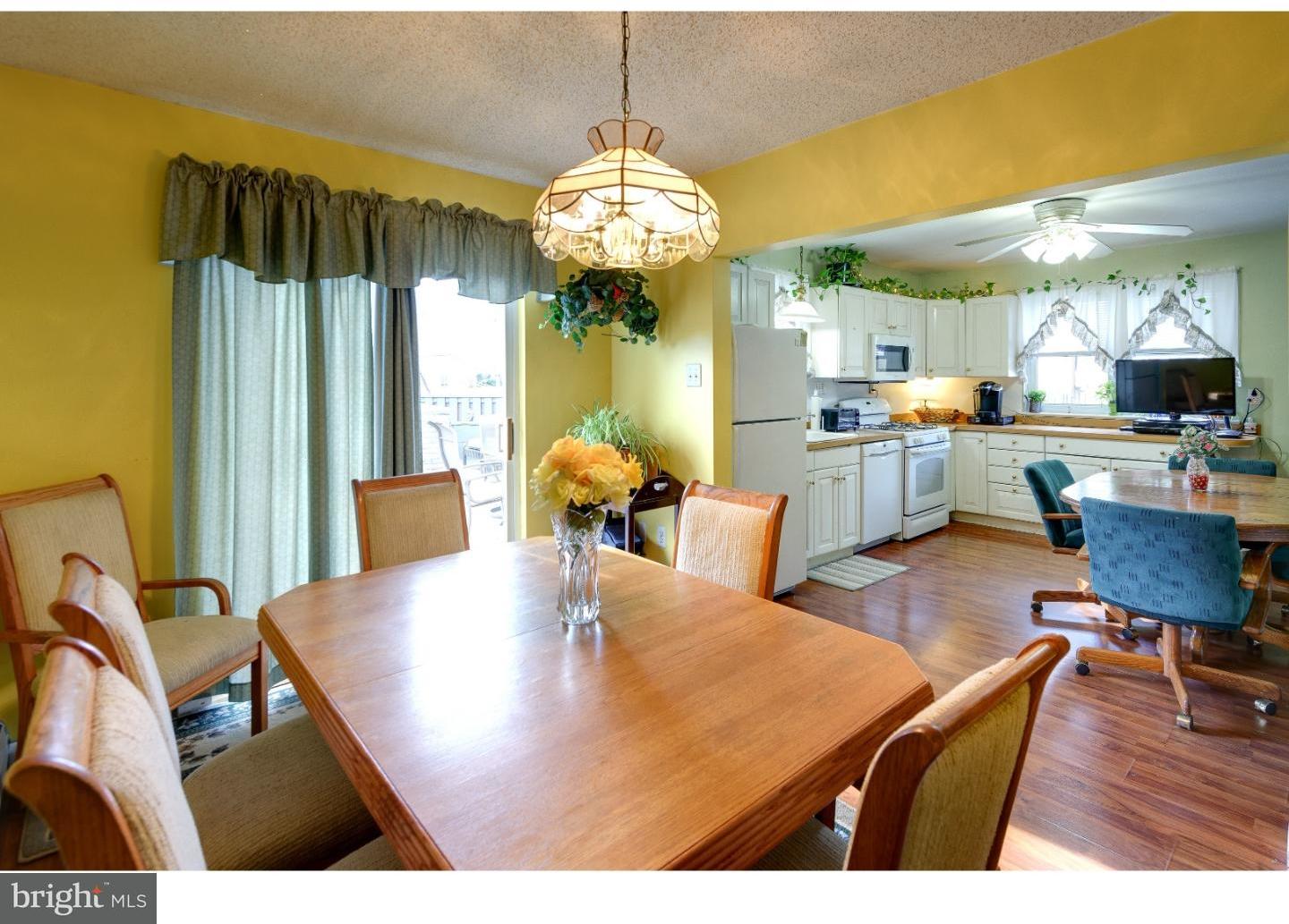 212 Springfield Road Aldan, PA 19018 - Photo 12 of 25 Dining Room