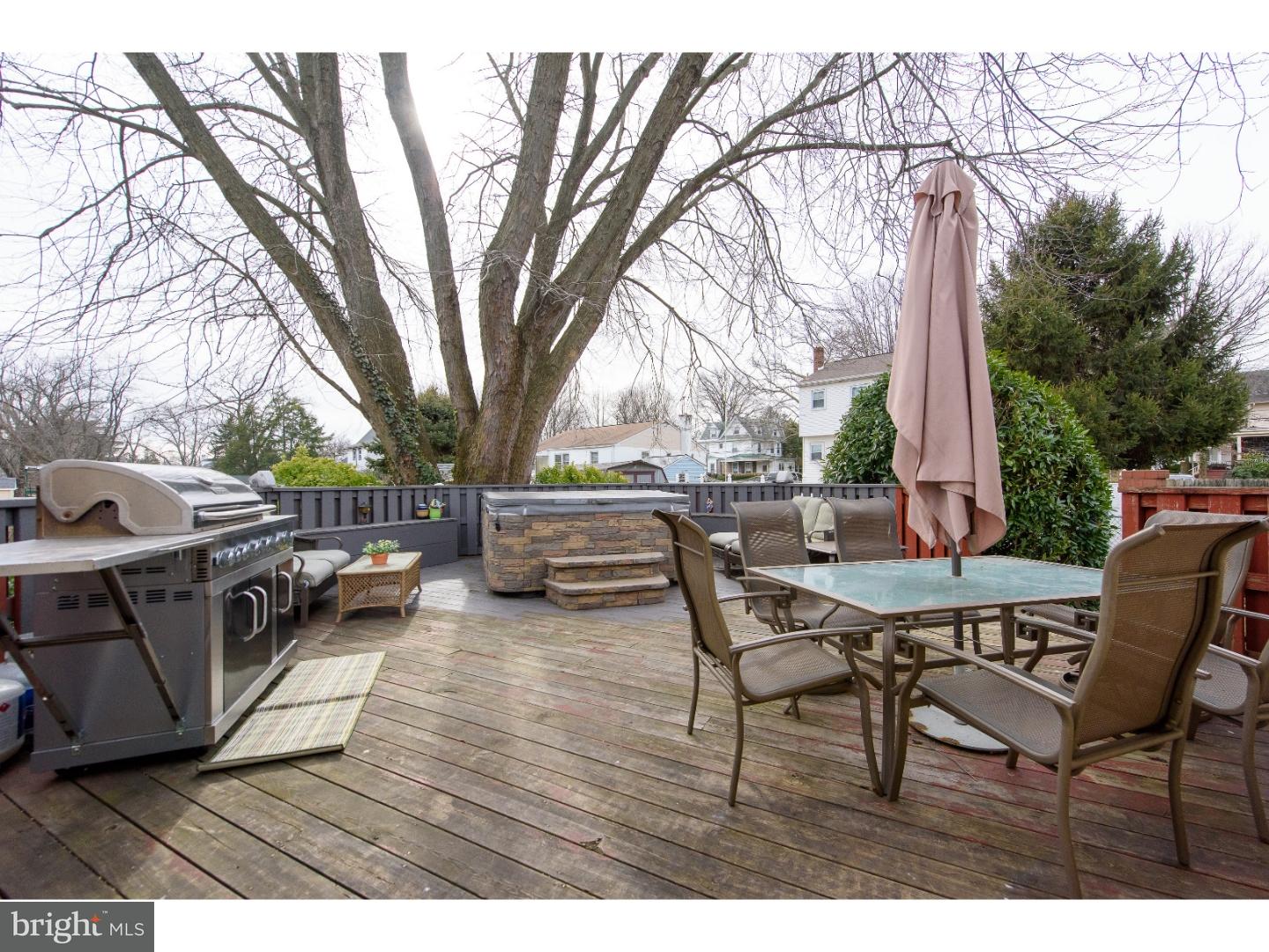 212 Springfield Road Aldan, PA 19018 - Photo 22 of 25 Deck