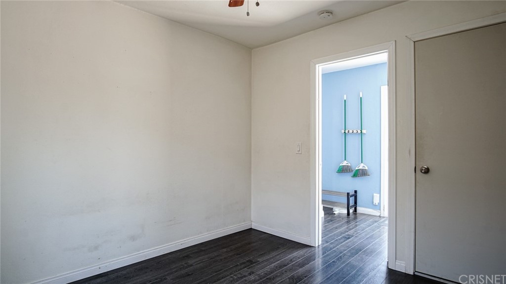 322 West School Street Compton, CA 90220 - Photo 18 of 27