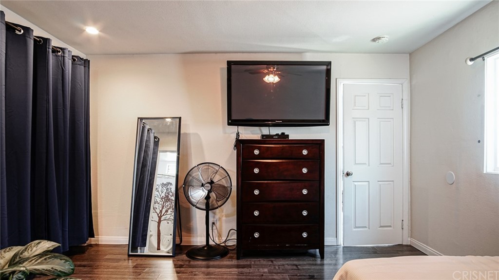 322 West School Street Compton, CA 90220 - Photo 21 of 27