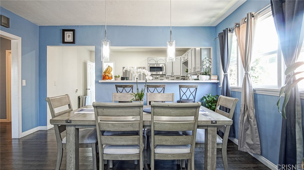 322 West School Street Compton, CA 90220 - Photo 6 of 27