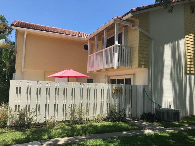 160 Seabreeze Circle Jupiter, FL 33477 - Photo 4 of 11 Side of Unit