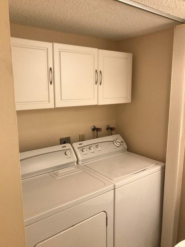 160 Seabreeze Circle Jupiter, FL 33477 - Photo 7 of 11 Laundry- inside