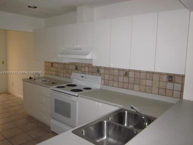 11449 Southwest 84th Lane Miami, FL 33173 - Photo 15 of 35
