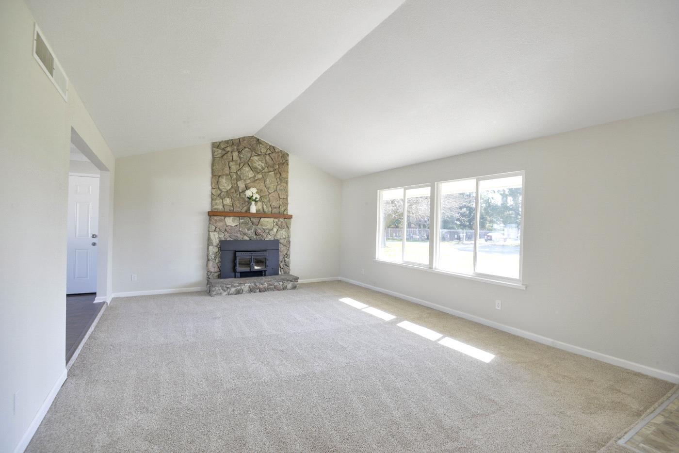 18019 Daley Road Madera, CA 93638 - Photo 7 of 46 Gallery Image 7