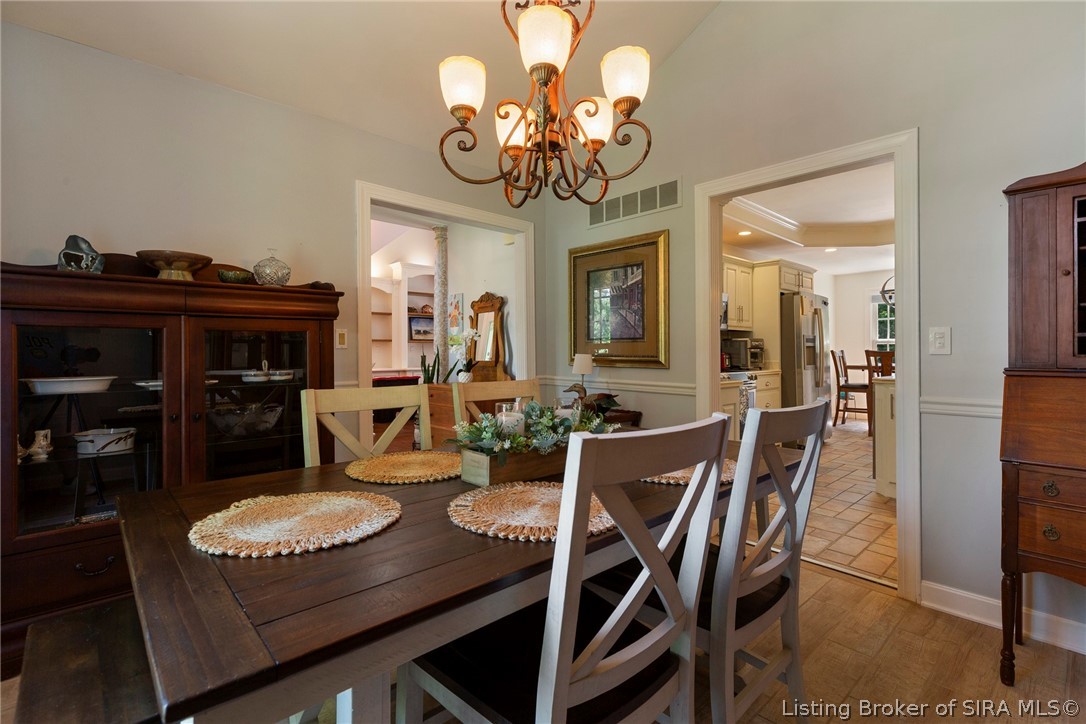 6024 Springcrest Drive Georgetown, IN 47122 - Photo 27 of 60 Dining Room
