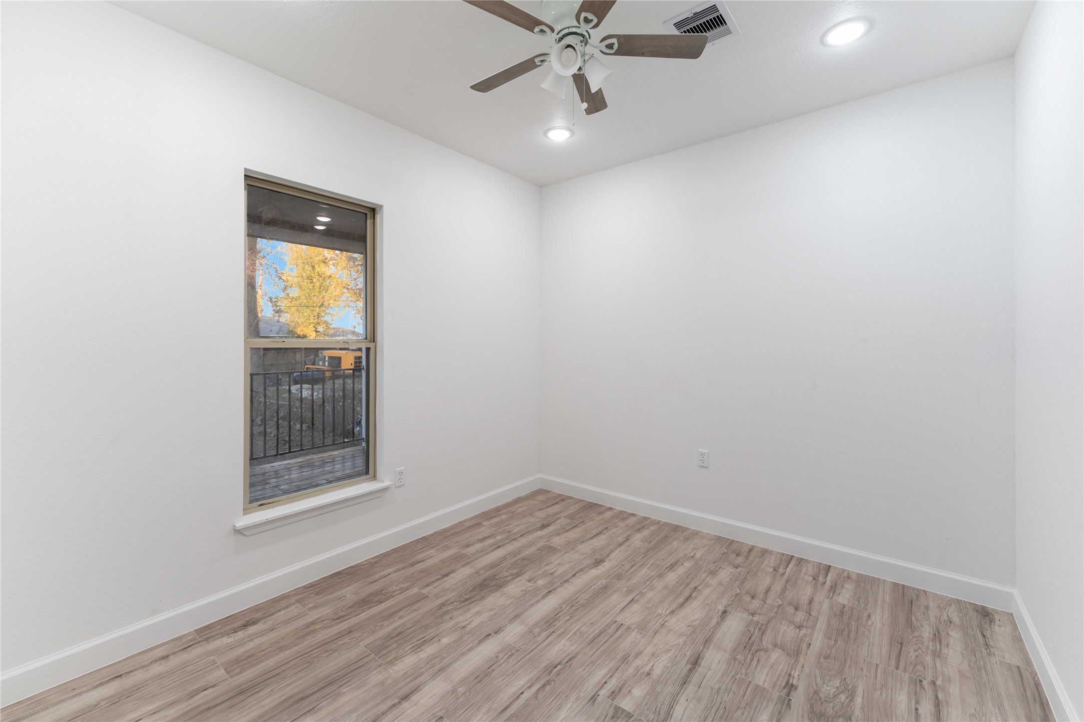 8237 Madera Road Houston, TX 77078 - Photo 14 of 25