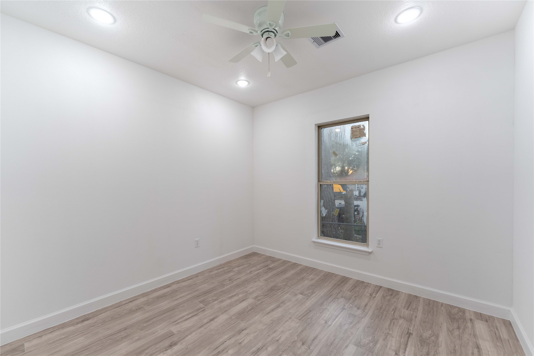 8237 Madera Road Houston, TX 77078 - Photo 21 of 25