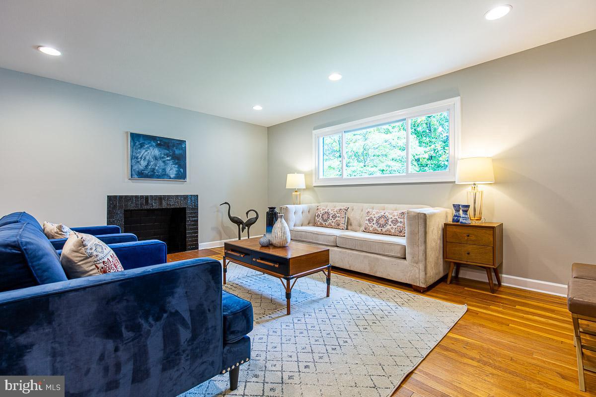 8512 Sundale Drive Silver Spring, MD 20910 - Photo 11 of 41 Gallery Image 11