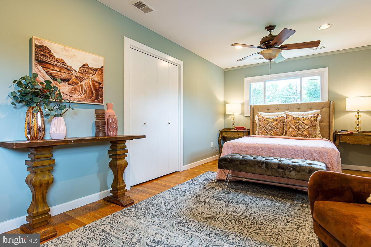 8512 Sundale Drive Silver Spring, MD 20910 - Photo 36 of 41 Gallery Image 36