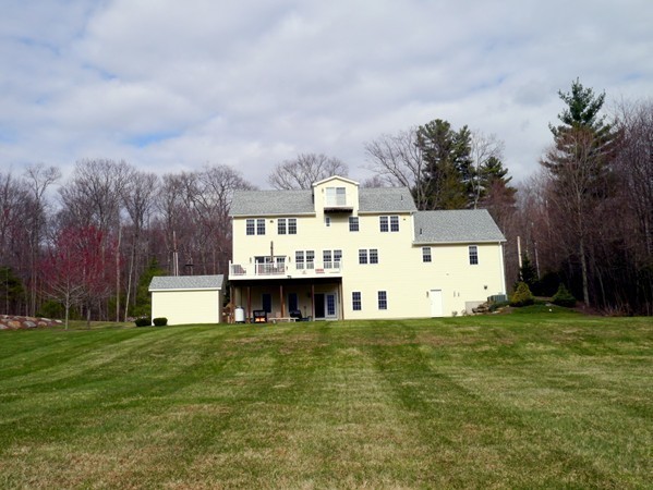 413 South Gulf Road Belchertown, MA 01007 - Photo 23 of 28