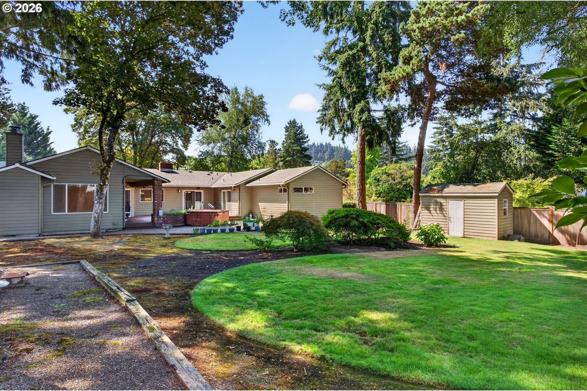1545 Cloverleaf Road Lake Oswego, OR 97034 - Photo 39 of 48 Gallery Image 39