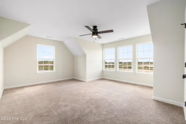 $569,900 | 309 Iris Circle, Moyock, NC 27958