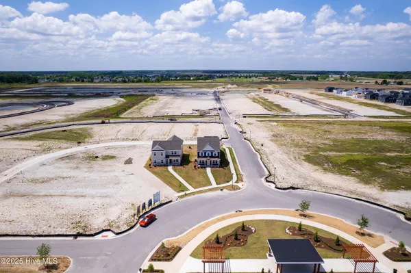 $569,900 | 309 Iris Circle, Moyock, NC 27958
