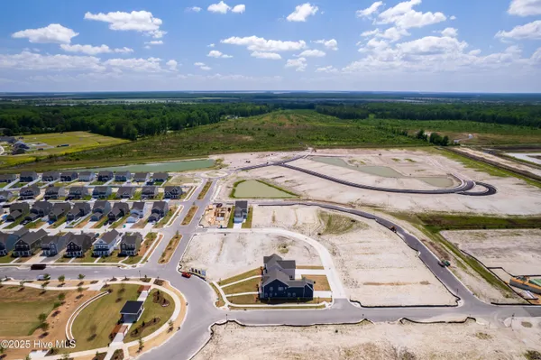 $569,900 | 309 Iris Circle, Moyock, NC 27958
