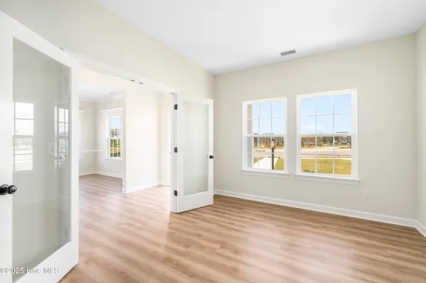 $569,900 | 309 Iris Circle, Moyock, NC 27958