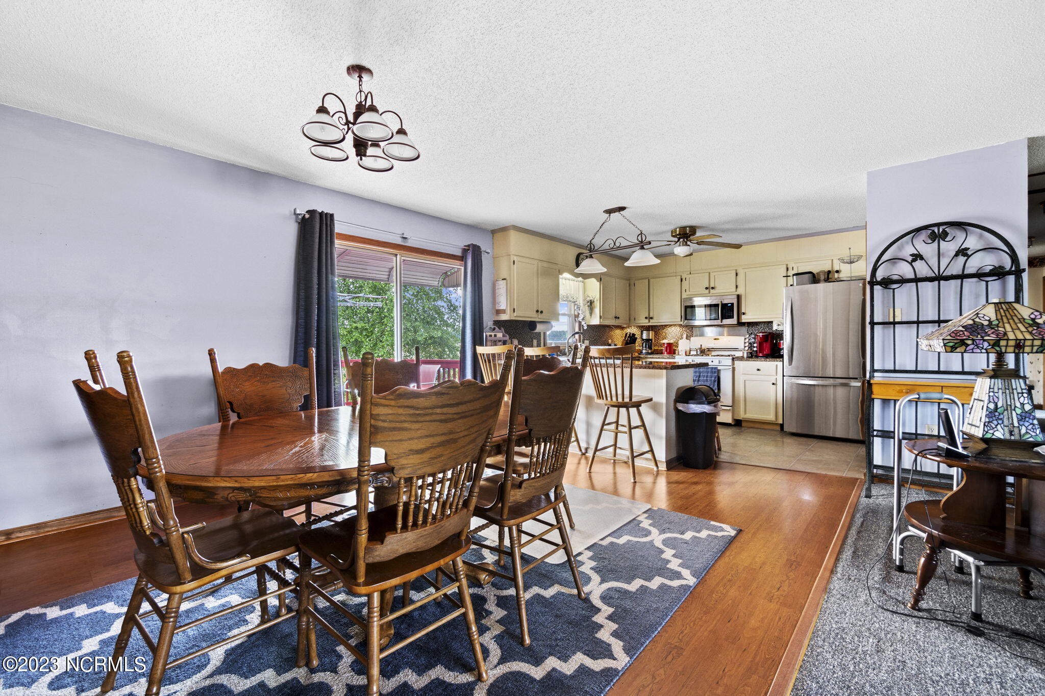 225 Perkins Road Gatesville, NC 27938 - Photo 6 of 35 Dining Kitchen