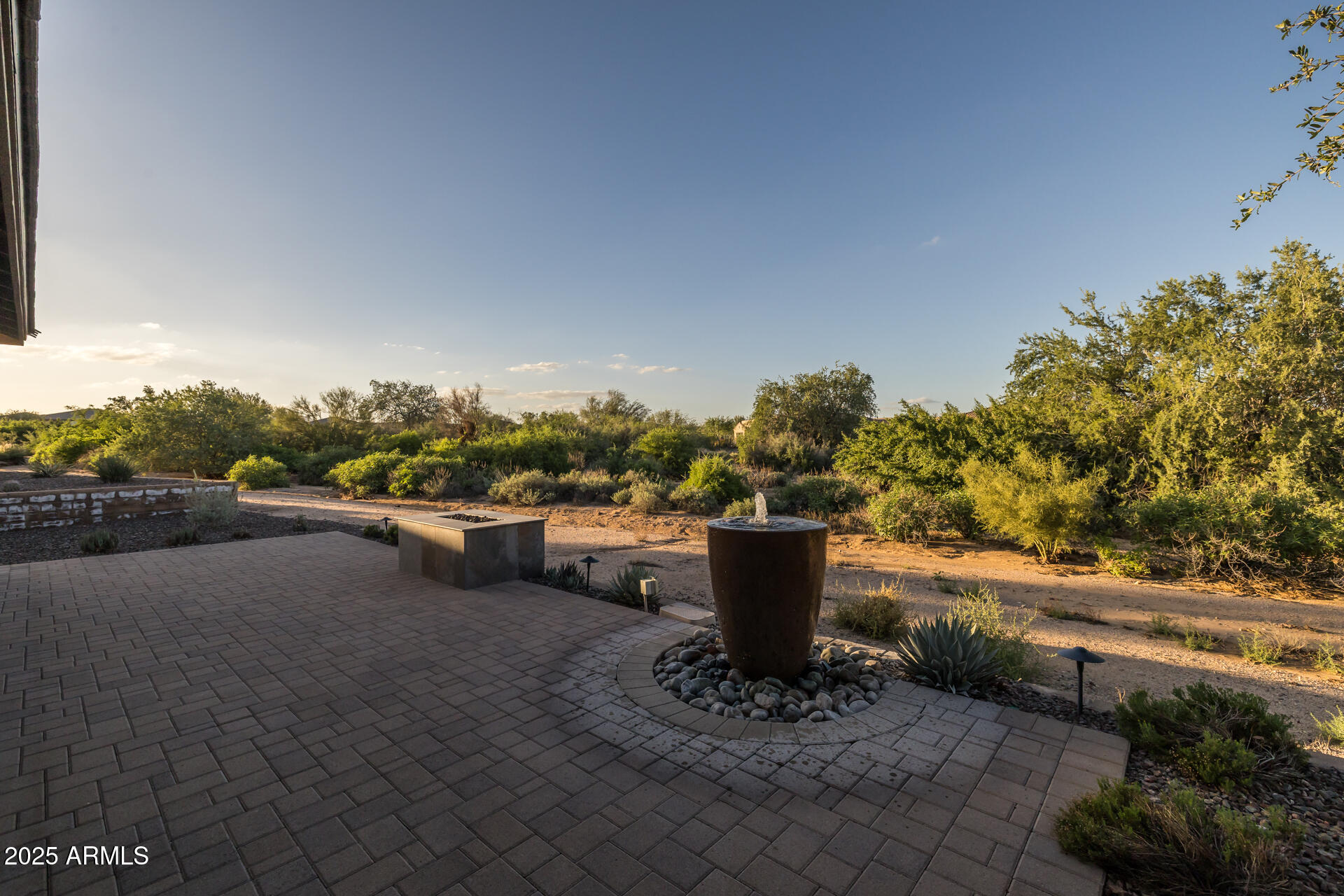 17662 East Chevelon Canyon Circle Rio Verde, AZ 85263 - Photo 22 of 31 50) BACKYARD