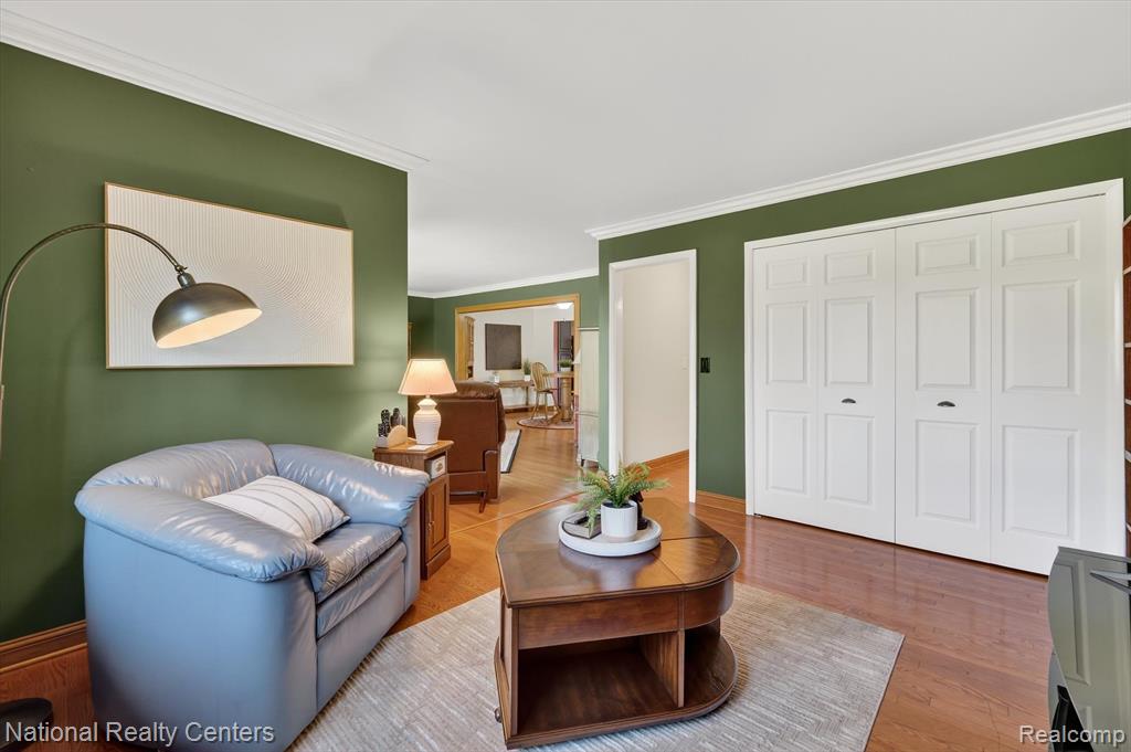 3920 Old Creek Road Troy, MI 48084 - Photo 8 of 51 Gallery Image 8