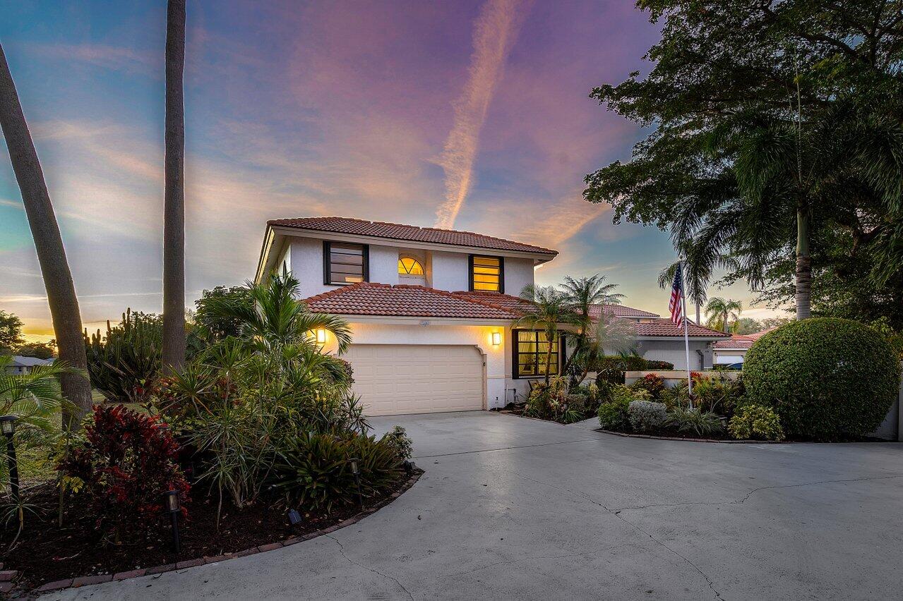 8700 Vía Reale Boca Raton, FL 33496 - Photo 2 of 70 Exterior