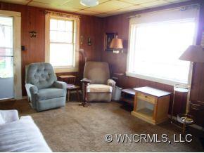 87 Cole Road Leicester, NC 28748 - Photo 2 of 11 Gallery Image 2