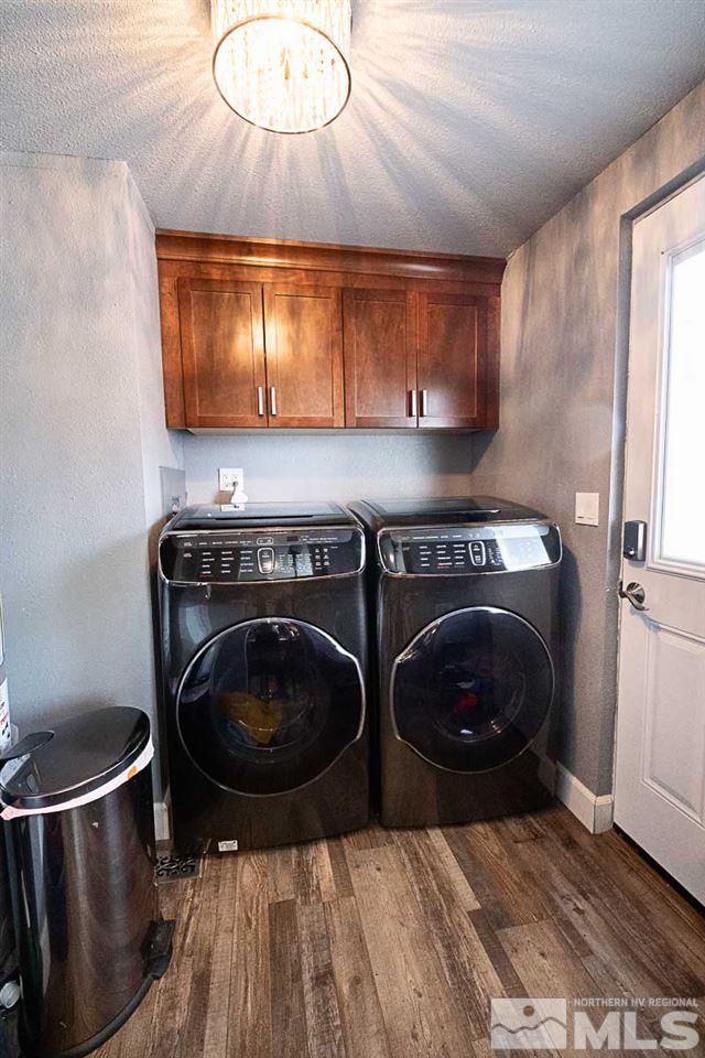 2745 Snapdragon Way Reno, NV 89512 - Photo 14 of 30 a kitchen with a stove and a sink
