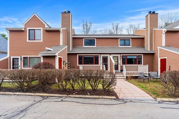 $514,000 | 96 Spinnaker Way, Unit 96, Portsmouth, NH 03801