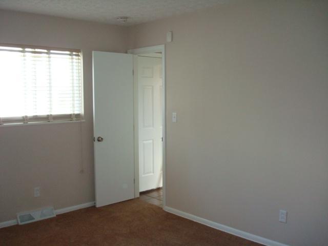 1470 Coburg Road Columbus, OH 43227 - Photo 10 of 15 Gallery Image 10