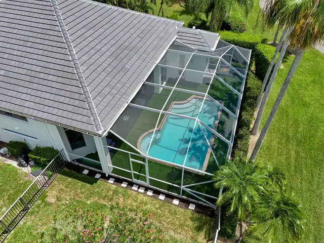 $1,150,000 | 6778 Oakmont Way, West Palm Beach, FL 33412