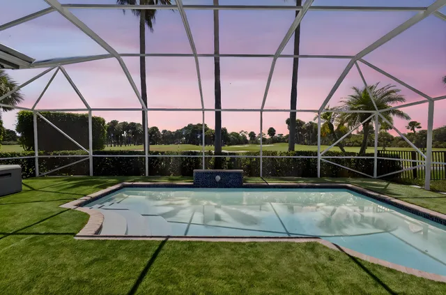 $1,150,000 | 6778 Oakmont Way, West Palm Beach, FL 33412